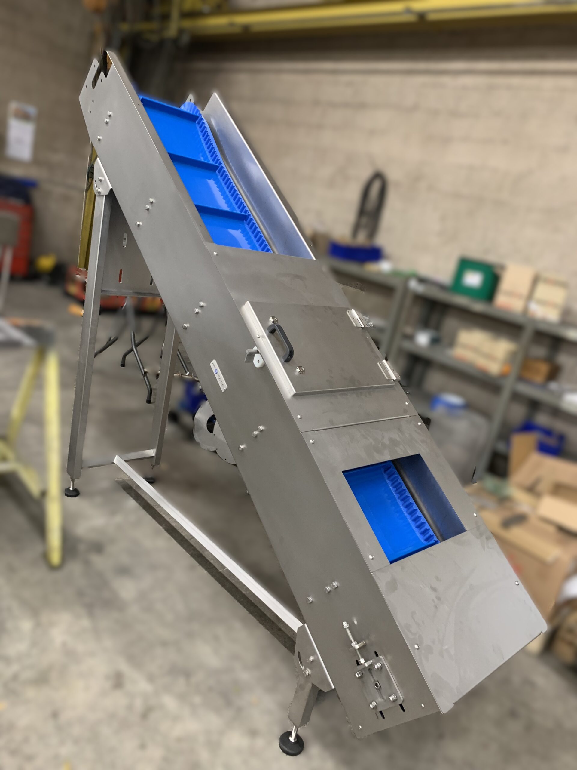 verticale transportband voeding