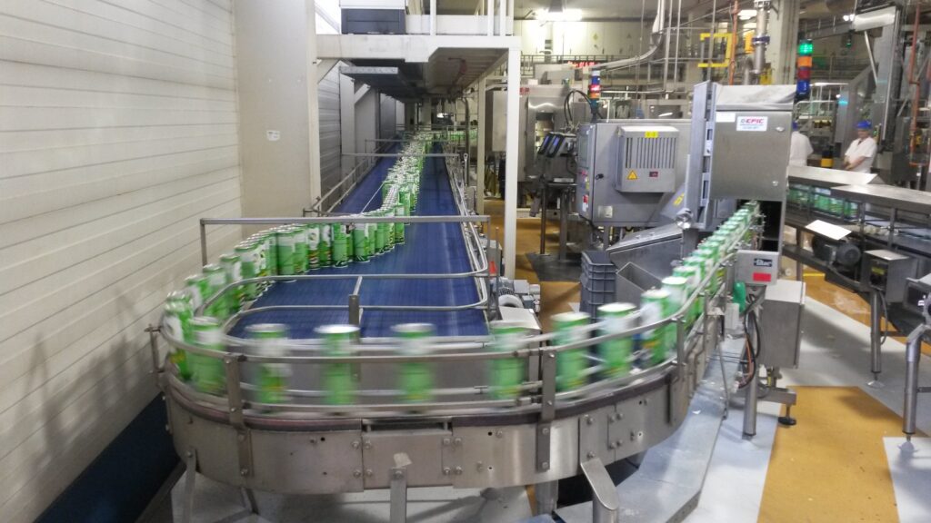 convoyeur à tapis modulaire pour boîtes chips