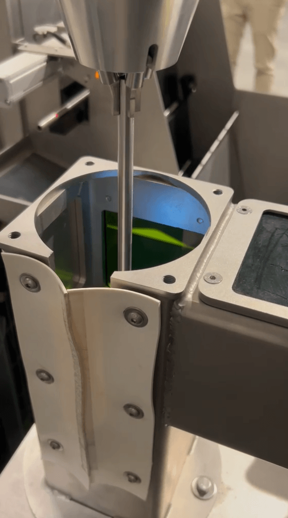lasergraveren machine robot automatisch inox staal buis onderdelen
